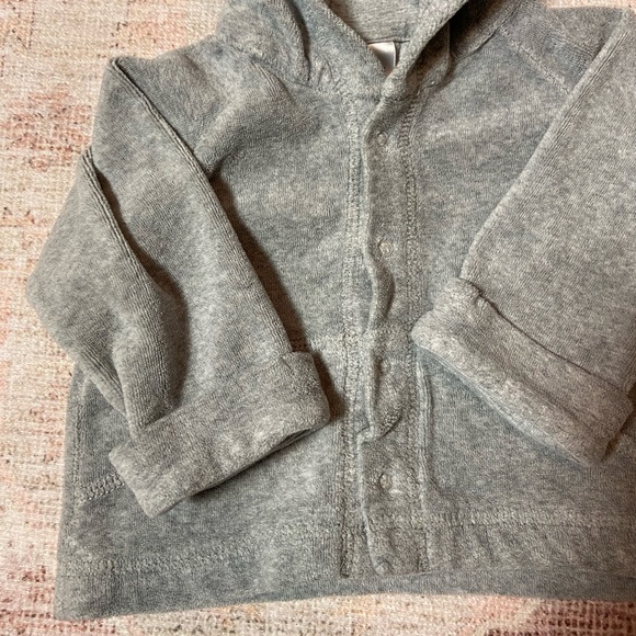 ••Baby Gap Hooded Button Up Cardigan - Picture 3 of 4